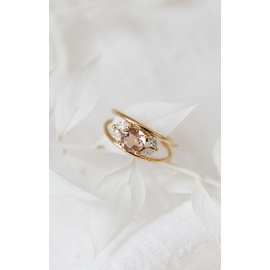 Flower ring - 18k recycled gold, morganite and diamonds