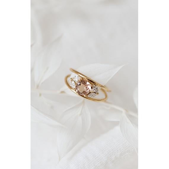 Love ring - 18k gold, sapphire and diamonds